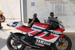 Yamaha-RD500-replica-YZR-Carlos-Cueto