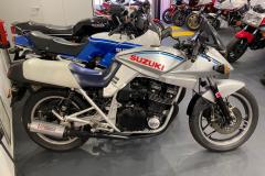 Suzuki-Katana-750