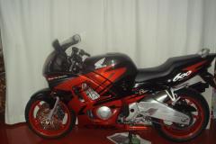 Honda-CBR600F-1998