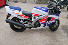 Honda-CBR900RR-Josep-Munera