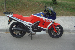 Honda-VF500FII-1985